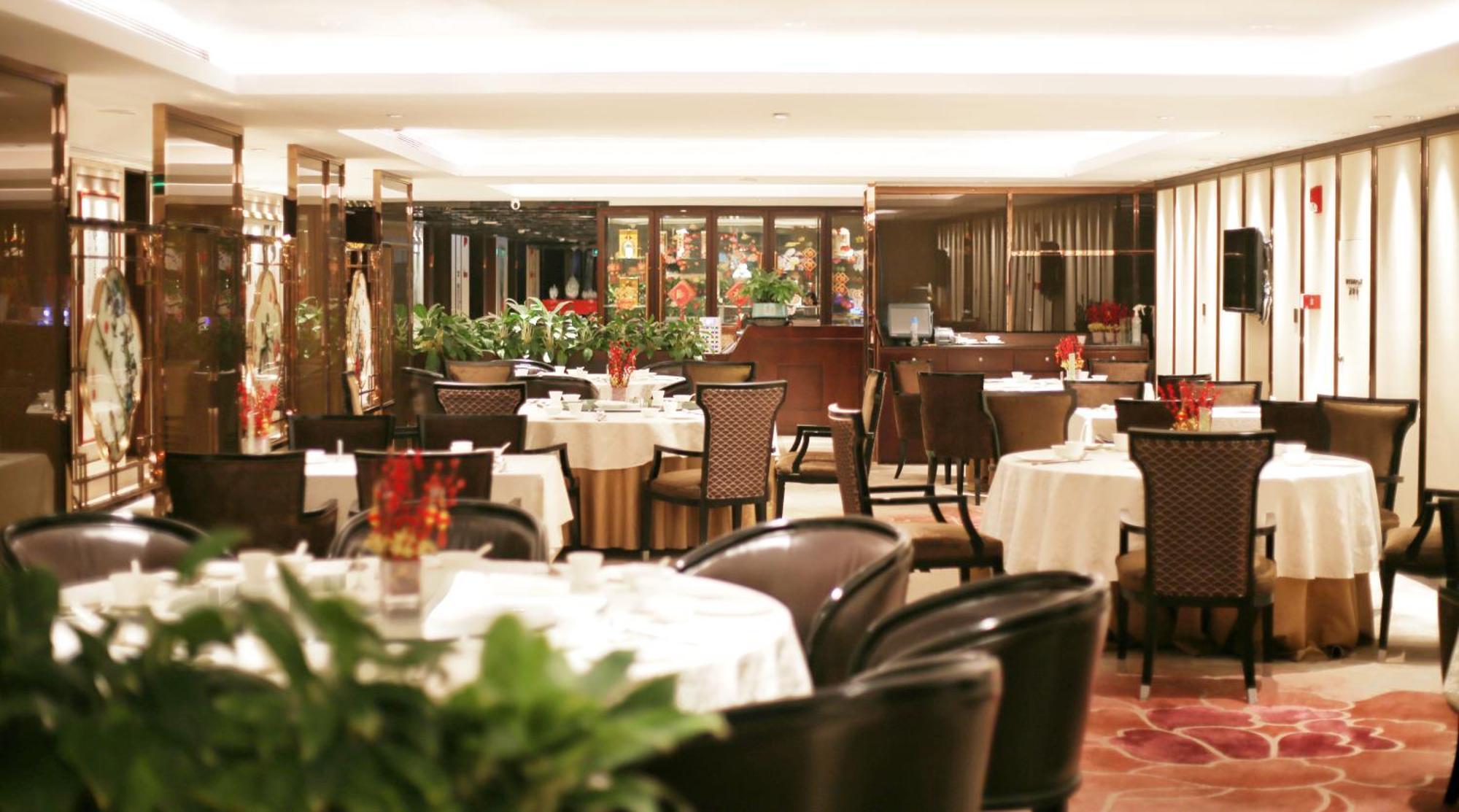 Doubletree By Hilton Guangzhou-Free Shuttle Bus To Canton Fair Complex & Overseas Buyer Registration Services During Canton Fair Period Eksteriør billede
